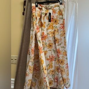 NEW with tags Lulu floral pants with slits